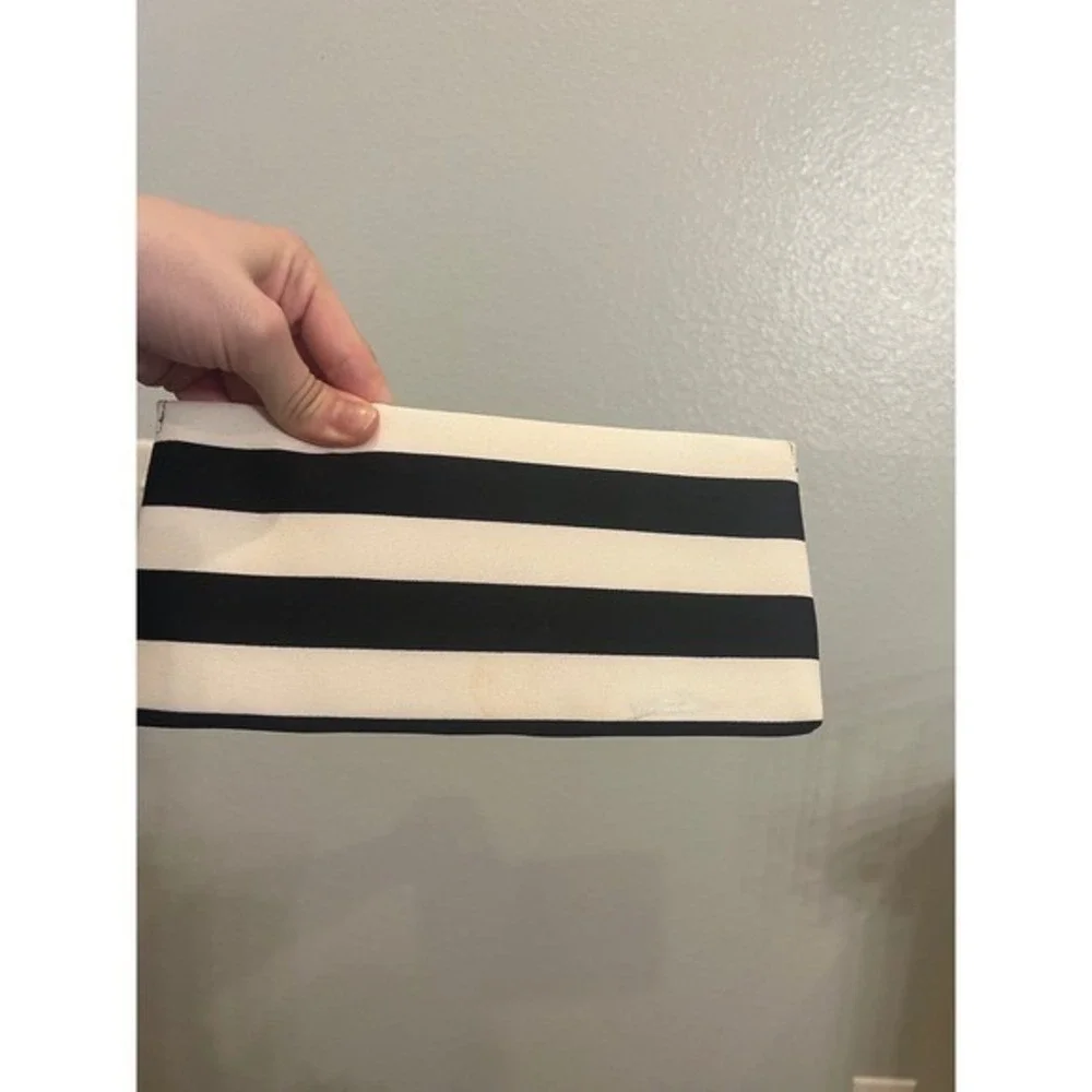 Shiraleah chic striped
